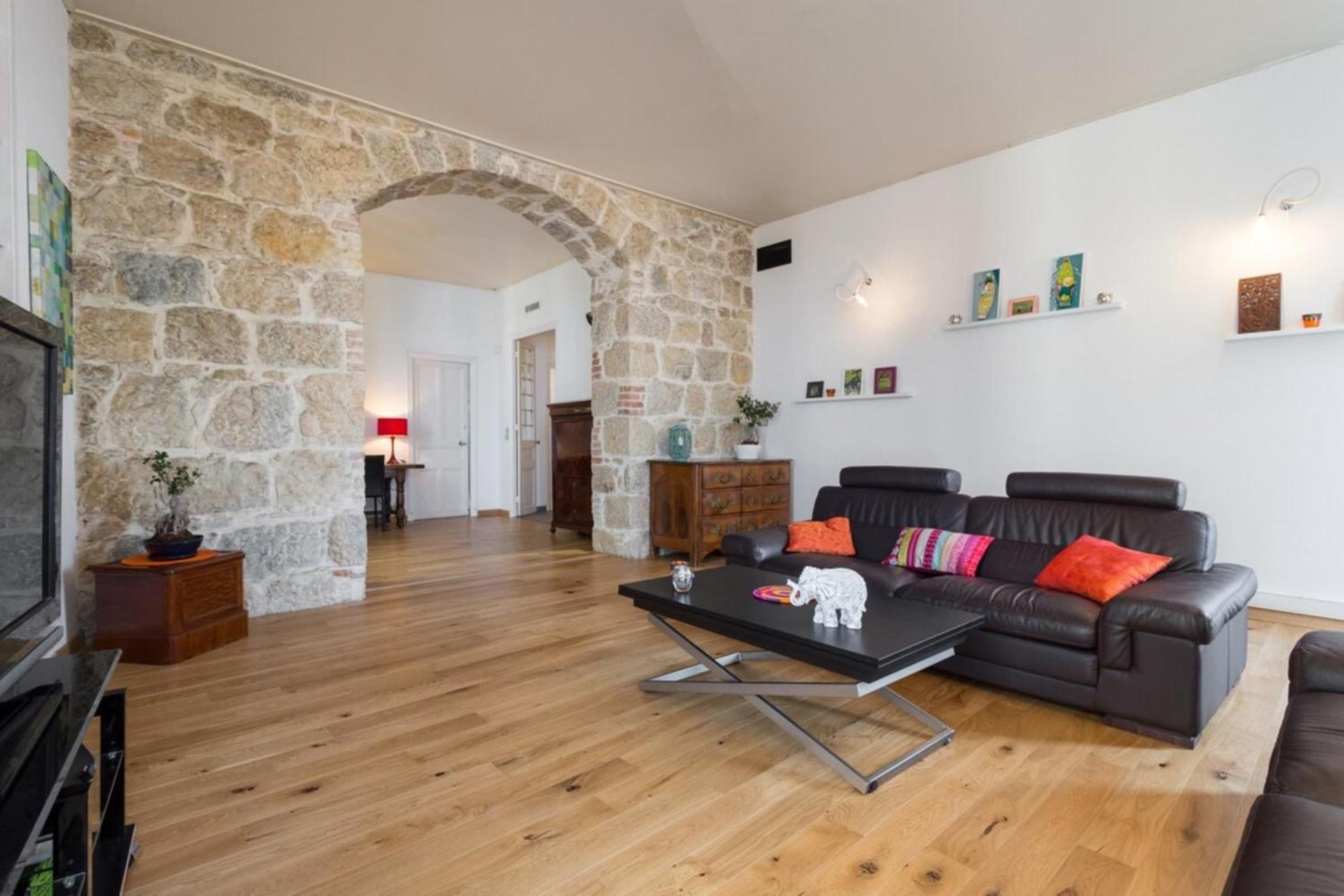 Etats Unis 892 - Spacious Flat On Sea Front Wac Nice Bagian luar foto